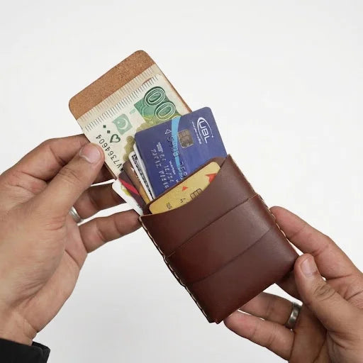 PREMIUM HANDCRAFTED WAX PULL-UP WALLET TD-101