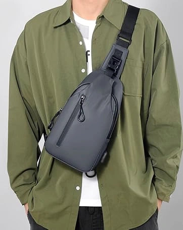 KANGAROO CROSS BODY BAG
