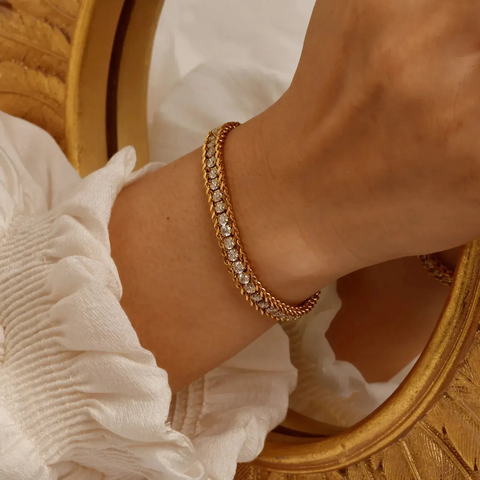 RHINESTONE GOLD PLATED BRACELET
